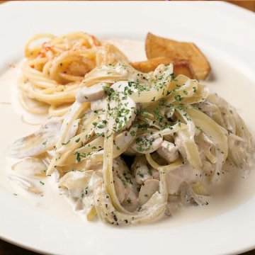 チキンのクリームソース煮