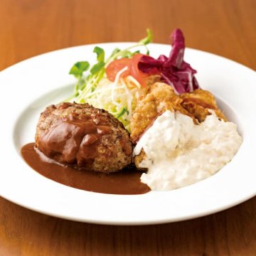 ハンバーグ&チキン南蛮